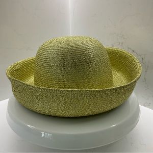Vintage Georgi Gold Metallic Women’s Hat with Raised Brim